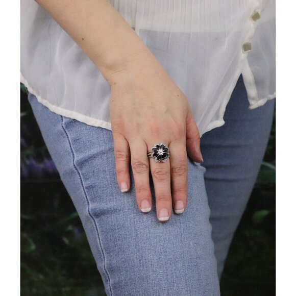 Sterling Silver Blue Cubic Zirconia and Natural Diamond Flower Ring Size 9 1/2 - Picture 4 of 7